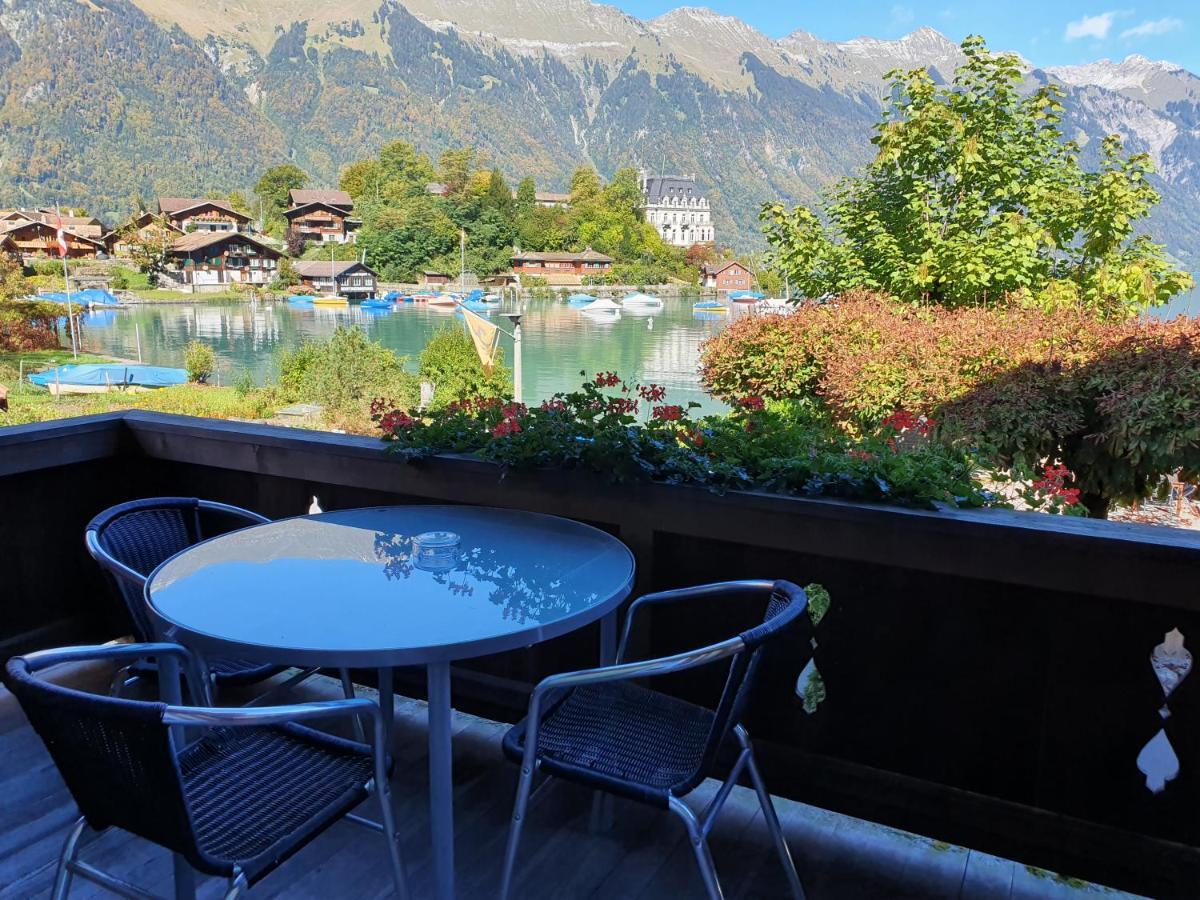 Lake Lodge Hostel Iseltwald Exterior photo