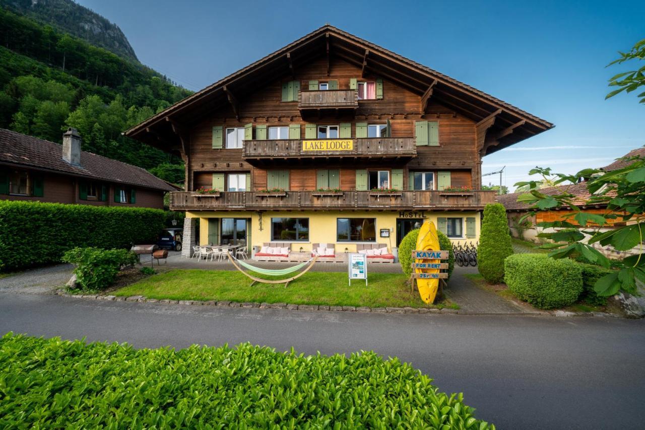 Lake Lodge Hostel Iseltwald Exterior photo